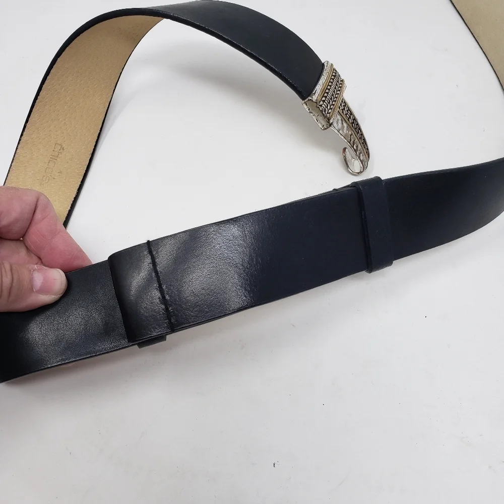 Chico’s Black Leather Women’s Slide Statement Belt with Silver Hook Buckle M/L